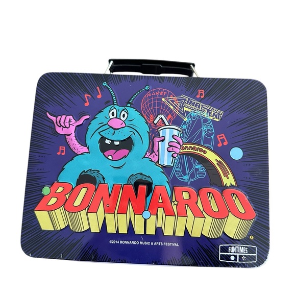Bonnaroo 2014 Music & Arts Festival Tin Souvenir Lunch Box & Contents - Picture 3 of 8
